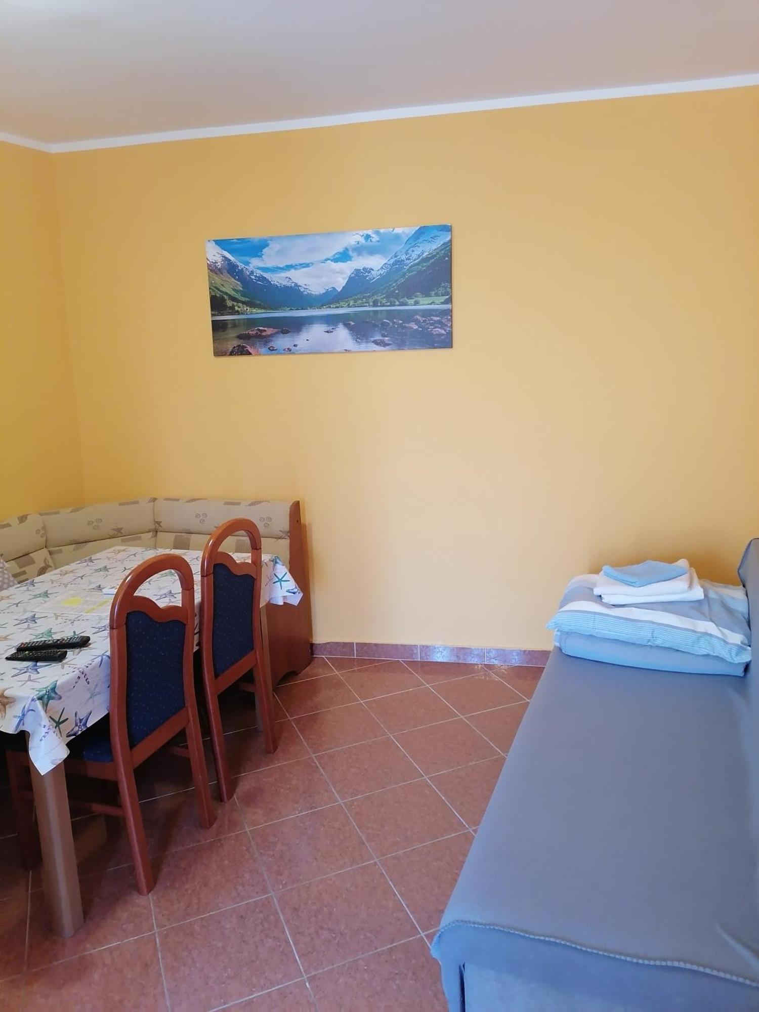 Apartmani Golomeic تْسْغيكفانِتْسا المظهر الخارجي الصورة